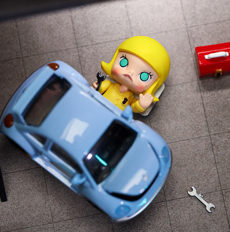 [POP MART] Molly Car Car Series Blind Box